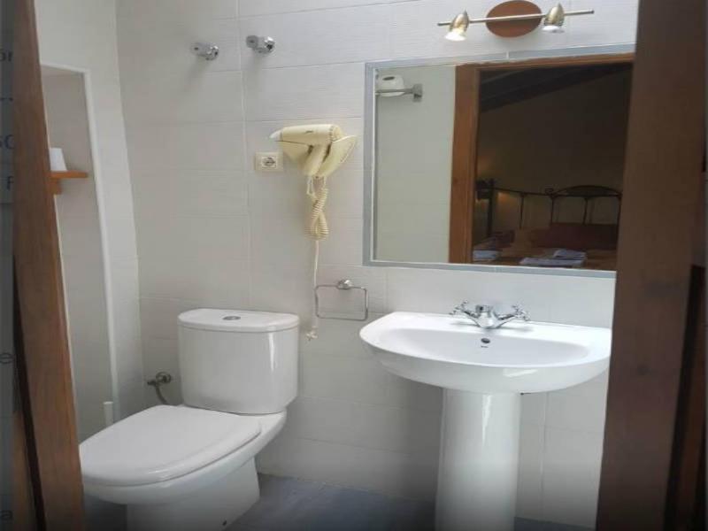 Hospederia Tia Maria Hotel กาสิยาส ภายนอก รูปภาพ