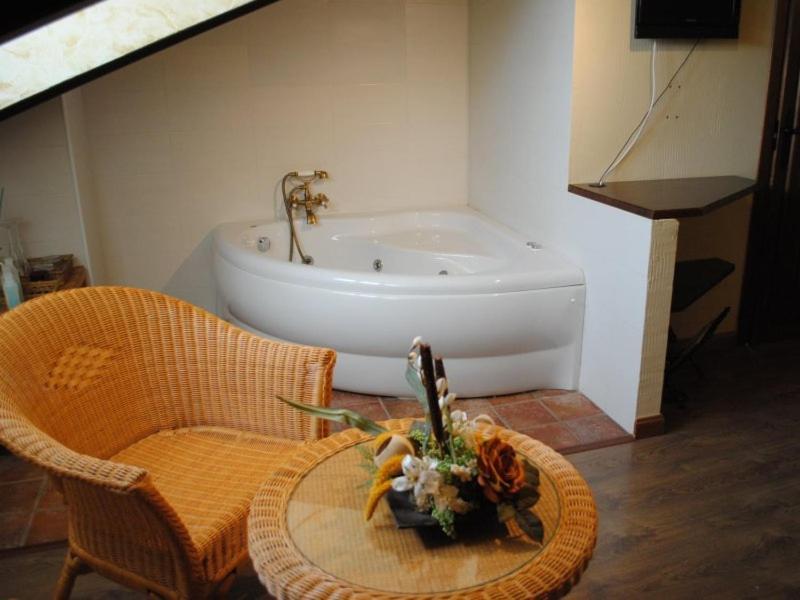 Hospederia Tia Maria Hotel กาสิยาส ภายนอก รูปภาพ