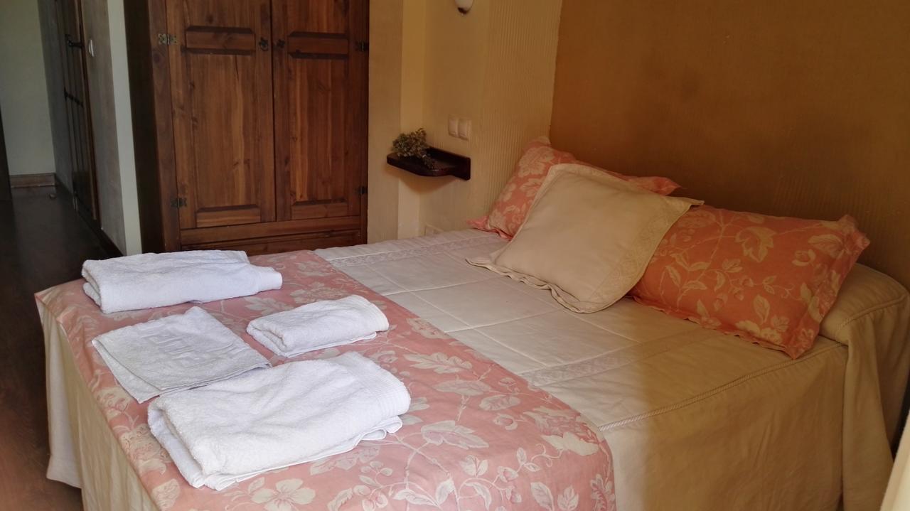 Hospederia Tia Maria Hotel กาสิยาส ภายนอก รูปภาพ